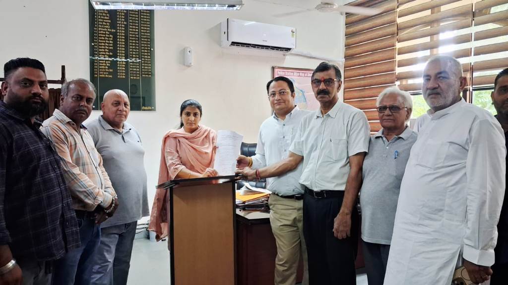 District Congress Submits Memorandum Seeking FIR and Arrest of Finance Minister Harpal Cheema